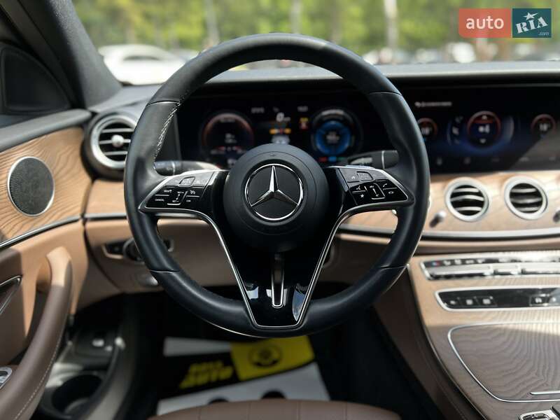 Седан Mercedes-Benz E-Class 2022 в Львове фото 14 Седан Mercedes-Benz E-Class 2022 в Львове