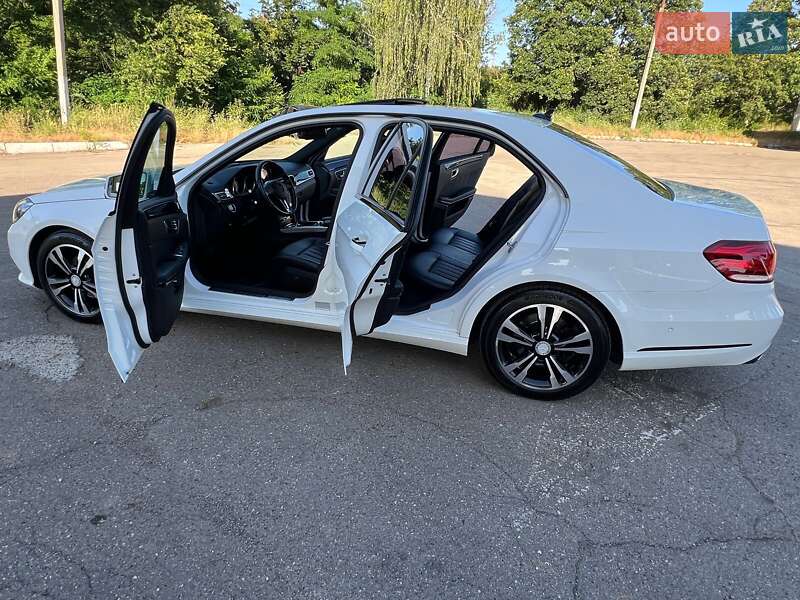 Седан Mercedes-Benz E-Class 2014 в Очакове