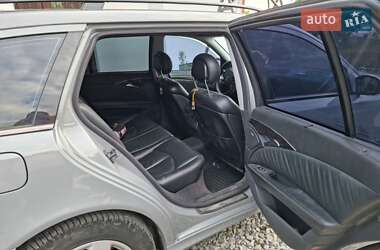 Универсал Mercedes-Benz E-Class 2003 в  фото 25 Универсал Mercedes-Benz E-Class 2003 в