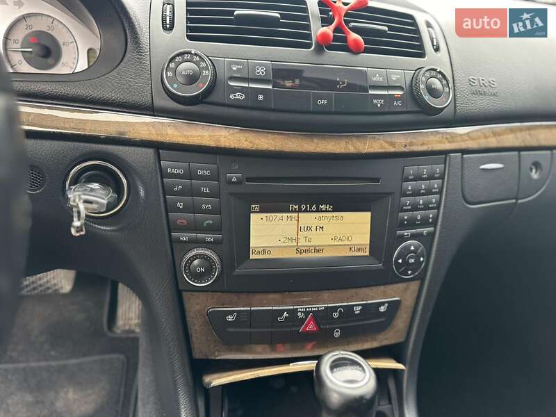 Седан Mercedes-Benz E-Class 2008 в Кривом Роге