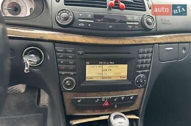 Седан Mercedes-Benz E-Class 2008 в 