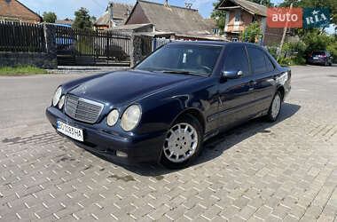 Седан Mercedes-Benz E-Class 2000 в Калиновке