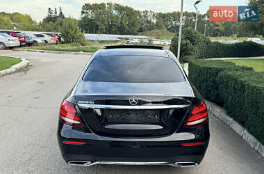 Седан Mercedes-Benz E-Class 2016 в 