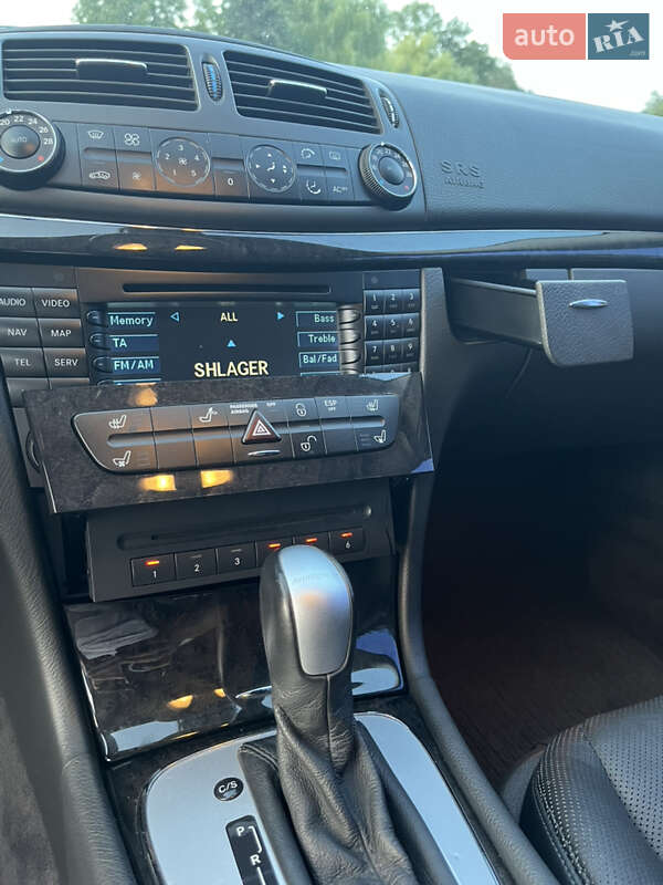 Седан Mercedes-Benz E-Class 2004 в Тернополі