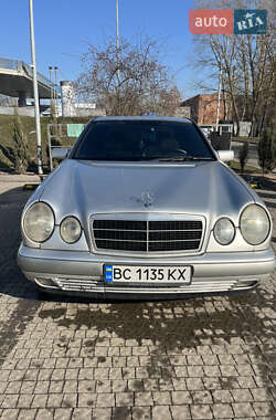 Седан Mercedes-Benz E-Class 1996 в Полтаве