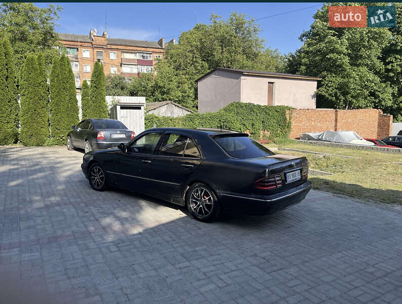 Седан Mercedes-Benz E-Class 1998 в Хмельницком