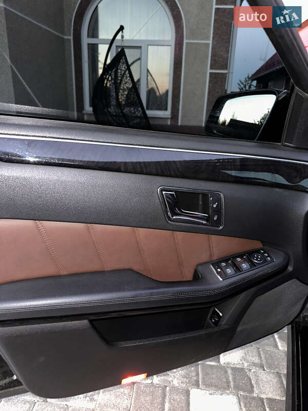 Седан Mercedes-Benz E-Class 2011 в Сокирянах