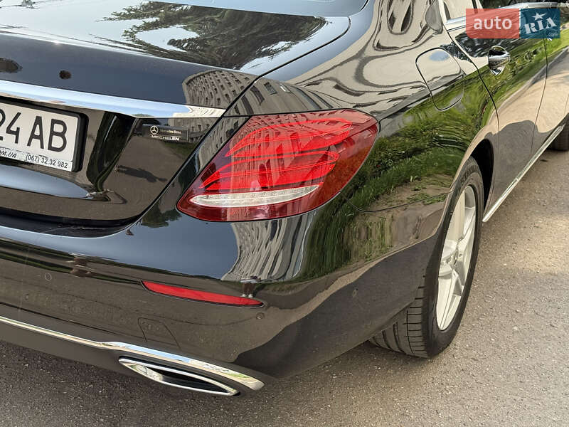Седан Mercedes-Benz E-Class 2017 в Тернополе фото 18 Седан Mercedes-Benz E-Class 2017 в Тернополе