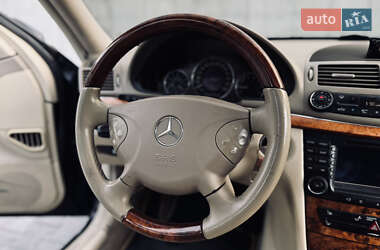 Седан Mercedes-Benz E-Class 2003 в 