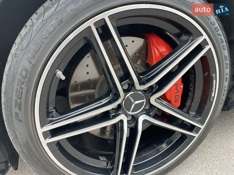 Седан Mercedes-Benz E-Class 2016 в Києві