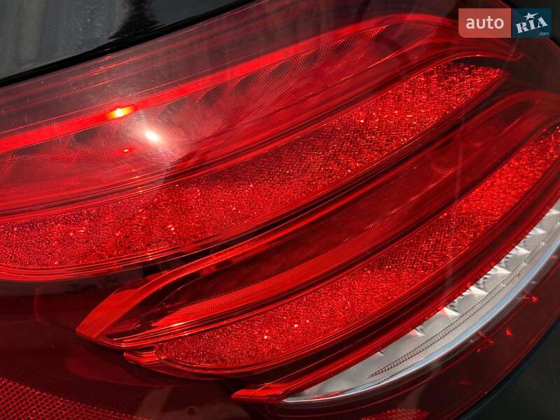 Седан Mercedes-Benz E-Class 2019 в Львове