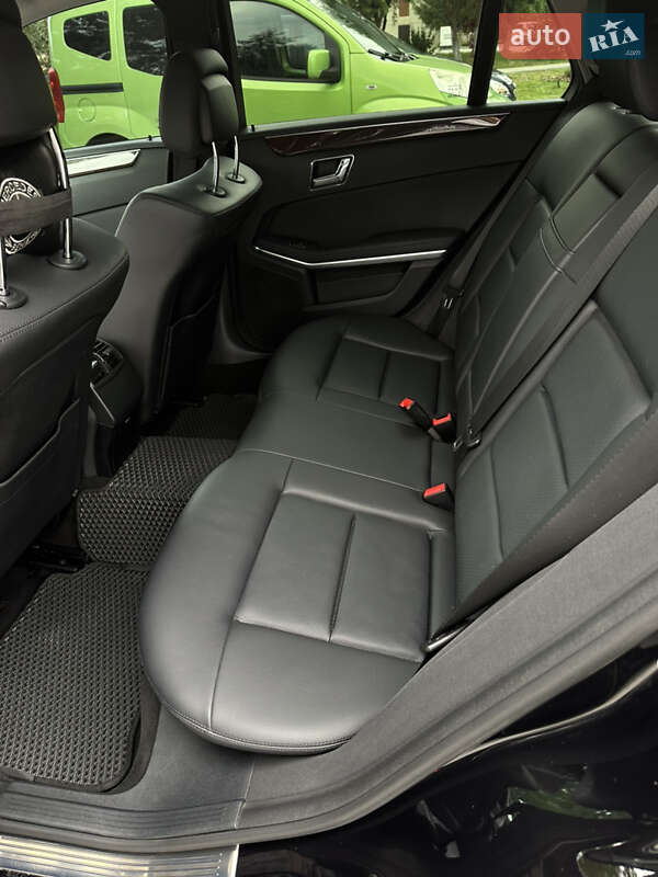 Универсал Mercedes-Benz E-Class 2010 в Стрые