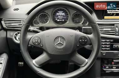 Седан Mercedes-Benz E-Class 2010 в 
