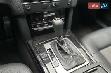 Седан Mercedes-Benz E-Class 2010 в 