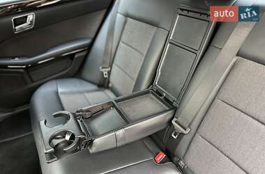 Седан Mercedes-Benz E-Class 2010 в 