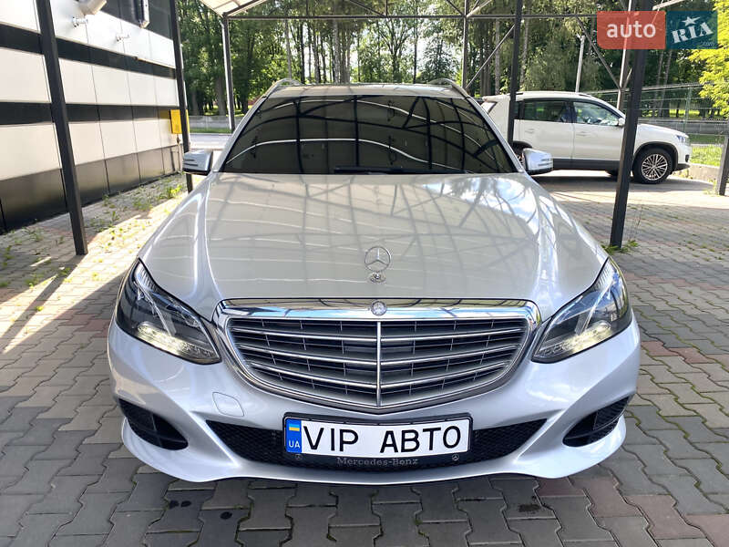 Універсал Mercedes-Benz E-Class 2015 в 