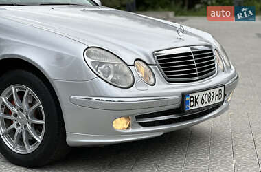 Седан Mercedes-Benz E-Class 2005 в 