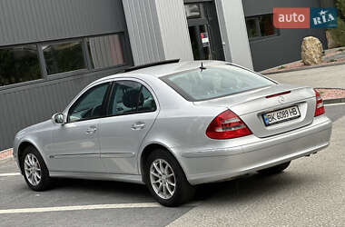 Седан Mercedes-Benz E-Class 2005 в 