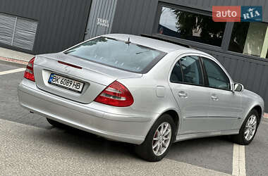 Седан Mercedes-Benz E-Class 2005 в 
