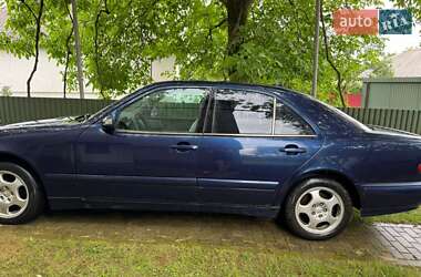 Седан Mercedes-Benz E-Class 1999 в 