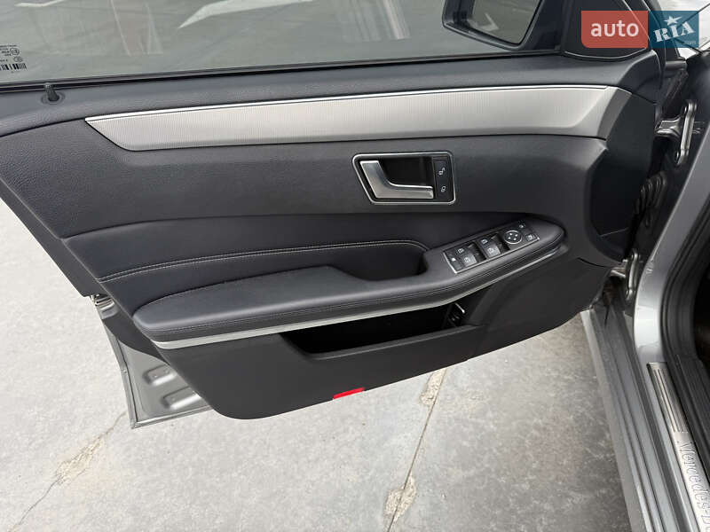 Универсал Mercedes-Benz E-Class 2013 в Киеве