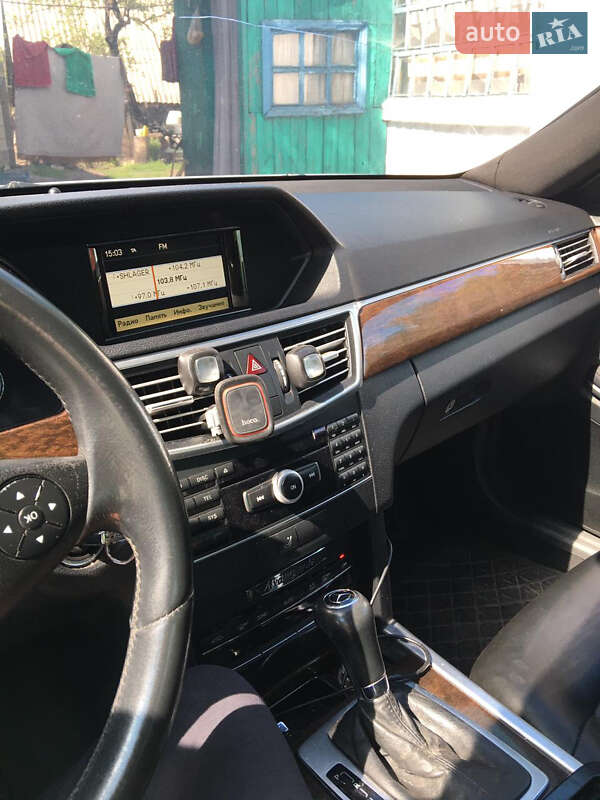 Седан Mercedes-Benz E-Class 2010 в Павлограде фото 19 Седан Mercedes-Benz E-Class 2010 в Павлограде