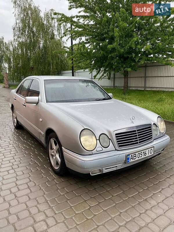 Седан Mercedes-Benz E-Class 1997 в Жмеринке