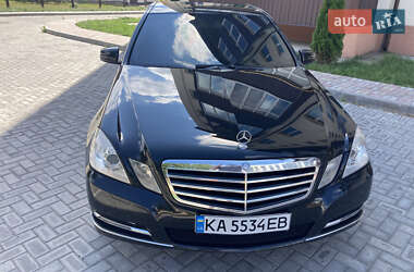 Седан Mercedes-Benz E-Class 2012 в 