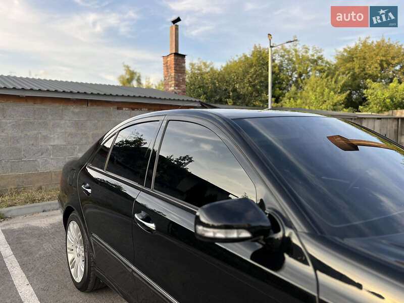 Седан Mercedes-Benz E-Class 2007 в Львове