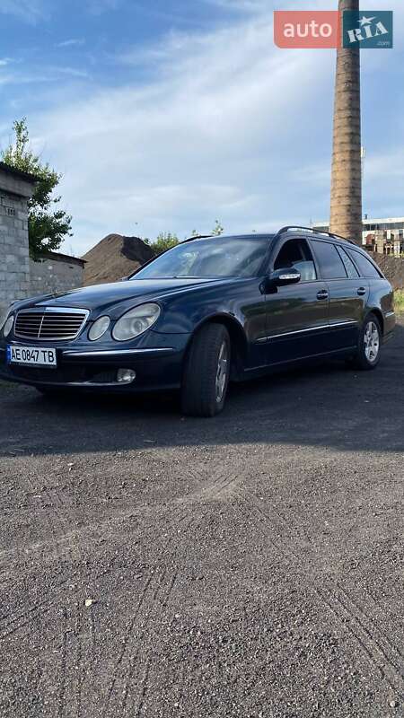 Mercedes-Benz E-Class 2003