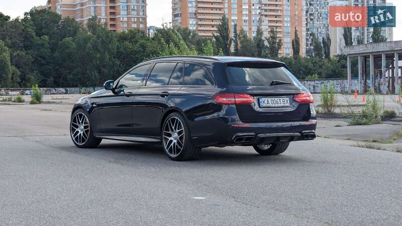 Универсал Mercedes-Benz E-Class 2018 в Киеве