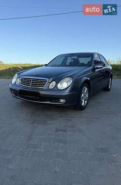 Седан Mercedes-Benz E-Class 2005 в Луцьку