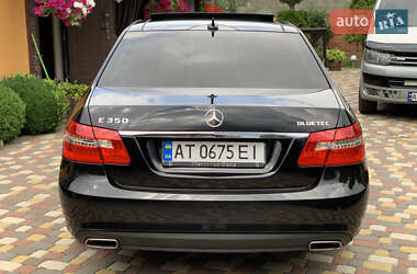 Седан Mercedes-Benz E-Class 2012 в 