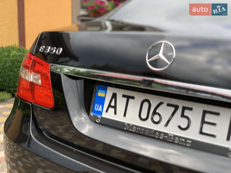 Седан Mercedes-Benz E-Class 2012 в Ивано-Франковске