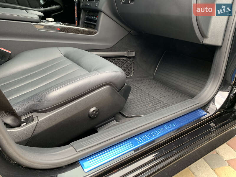 Седан Mercedes-Benz E-Class 2012 в Ивано-Франковске
