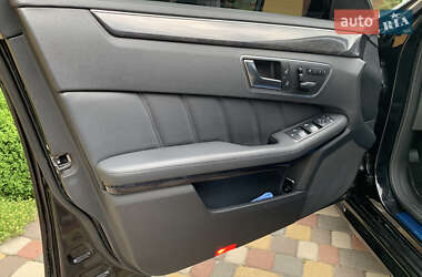 Седан Mercedes-Benz E-Class 2012 в 