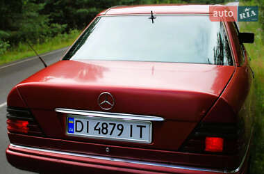 Седан Mercedes-Benz E-Class 1995 в 