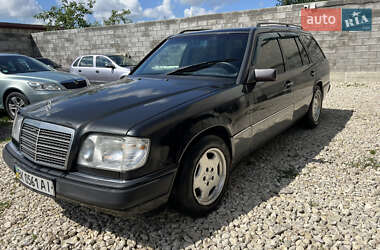 Универсал Mercedes-Benz E-Class 1994 в 