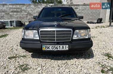 Универсал Mercedes-Benz E-Class 1994 в 
