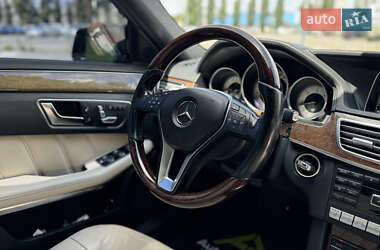 Седан Mercedes-Benz E-Class 2013 в 