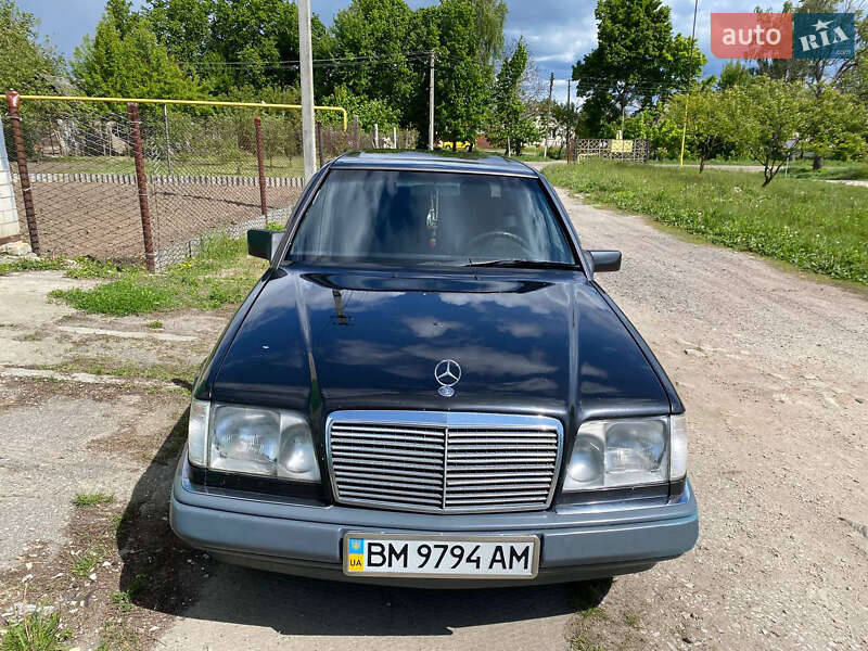 Mercedes-Benz E-Class 1995
