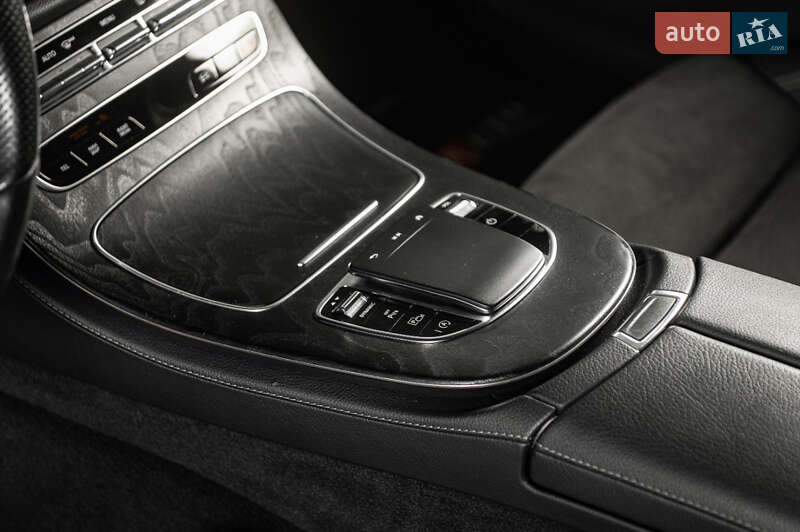 Седан Mercedes-Benz E-Class 2022 в Одесі