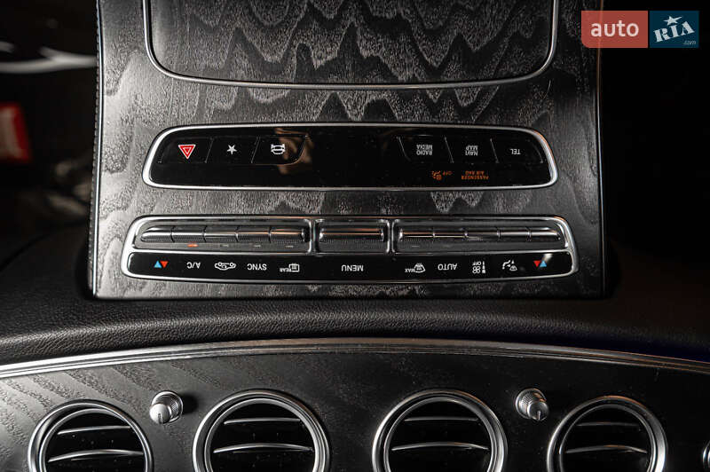 Седан Mercedes-Benz E-Class 2022 в Одесі