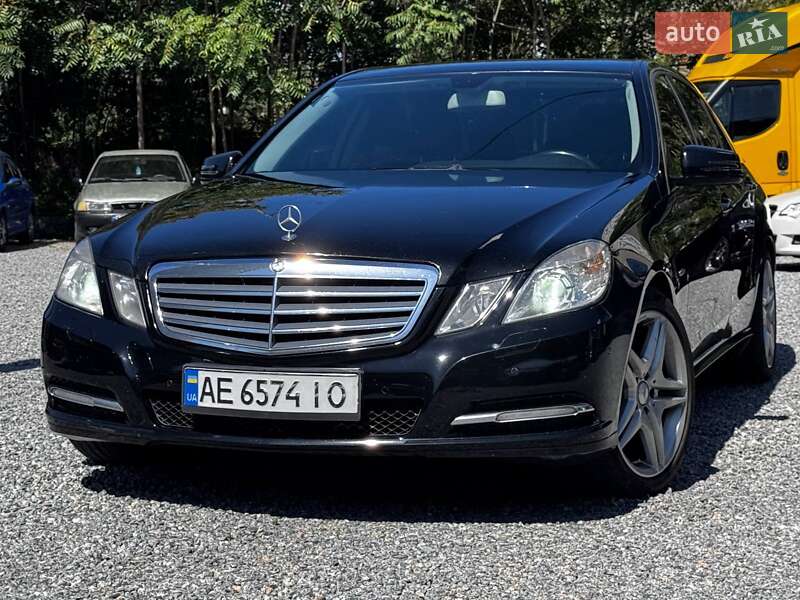 Mercedes-Benz E-Class 2012
