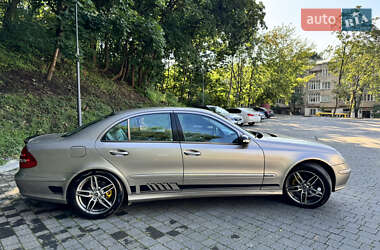 Седан Mercedes-Benz E-Class 2003 в 
