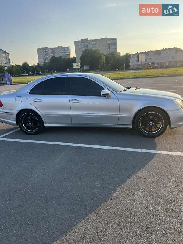 Седан Mercedes-Benz E-Class 2006 в Каменец-Подольском