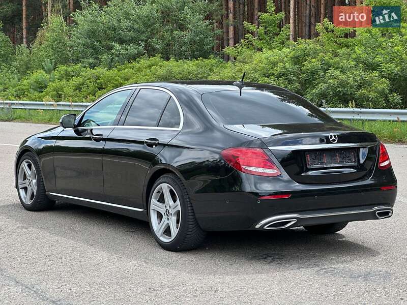 Седан Mercedes-Benz E-Class 2018 в Луцьку