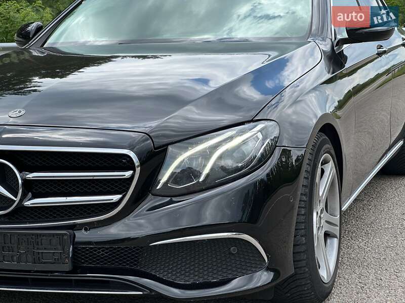 Седан Mercedes-Benz E-Class 2018 в Луцьку