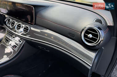 Седан Mercedes-Benz E-Class 2018 в Киеве