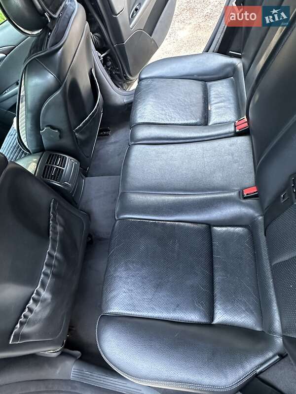 Універсал Mercedes-Benz E-Class 2003 в Чернівцях